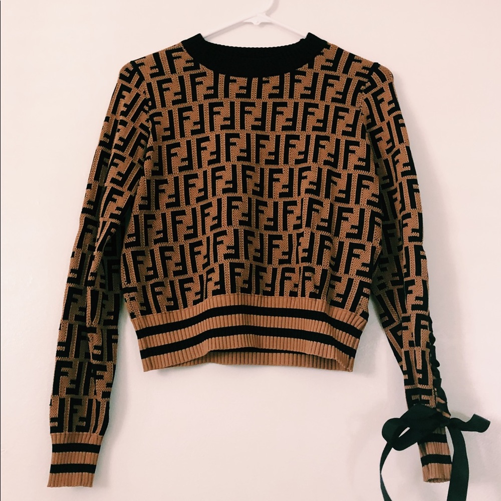 By: Fendi a cotton black/brown sweater.